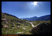 Il torrente che scende dai laghi